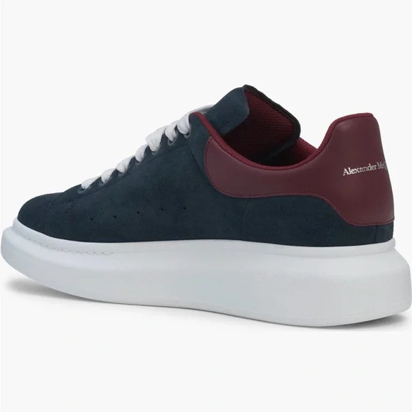 Alexander McQueen Men's Dark Blue and Burgundy Sneakers